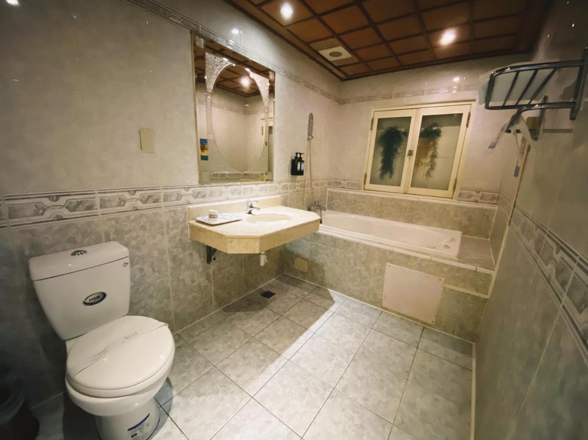 I Live Motel Kaohsiung Zewnętrze zdjęcie