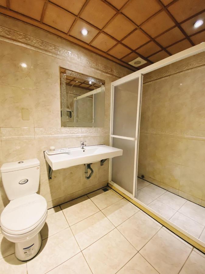 I Live Motel Kaohsiung Zewnętrze zdjęcie