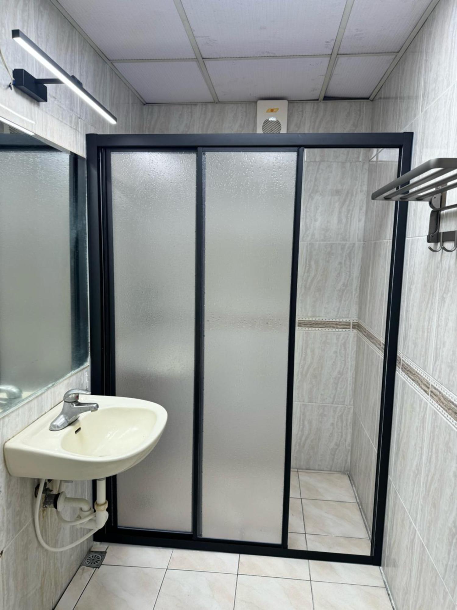 I Live Motel Kaohsiung Zewnętrze zdjęcie